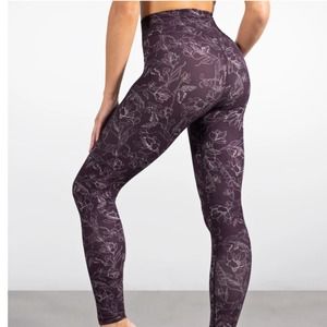 NWT Stori by Katy Hearn Perseverance Tight Size 8